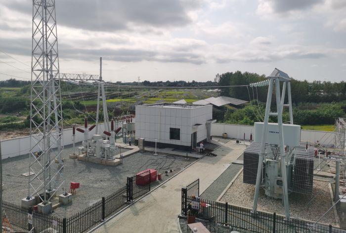 2 爭(zhēng)分奪秒,工程建設(shè)圓滿收官 (棗陽興隆光伏電站) 2 爭(zhēng)分奪秒,工程建設(shè)圓滿收官 (棗陽興隆光伏電站)