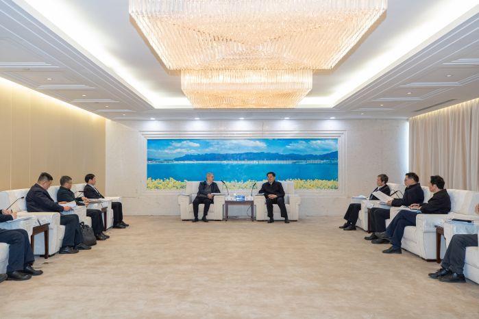 2021120220571579044 2021120220571579044